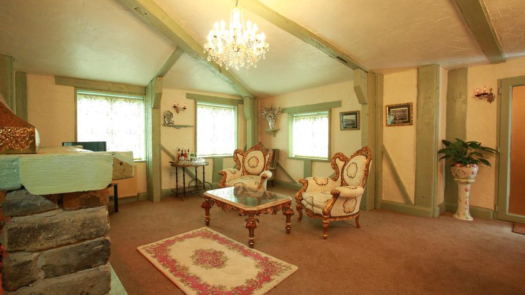 The Edge Accommodation Huddersfield Ngoại thất bức ảnh